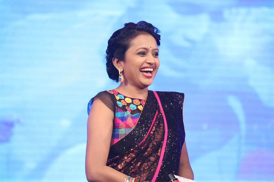 Manam-100-days-and-Oka-Laila-Kosam-Audio